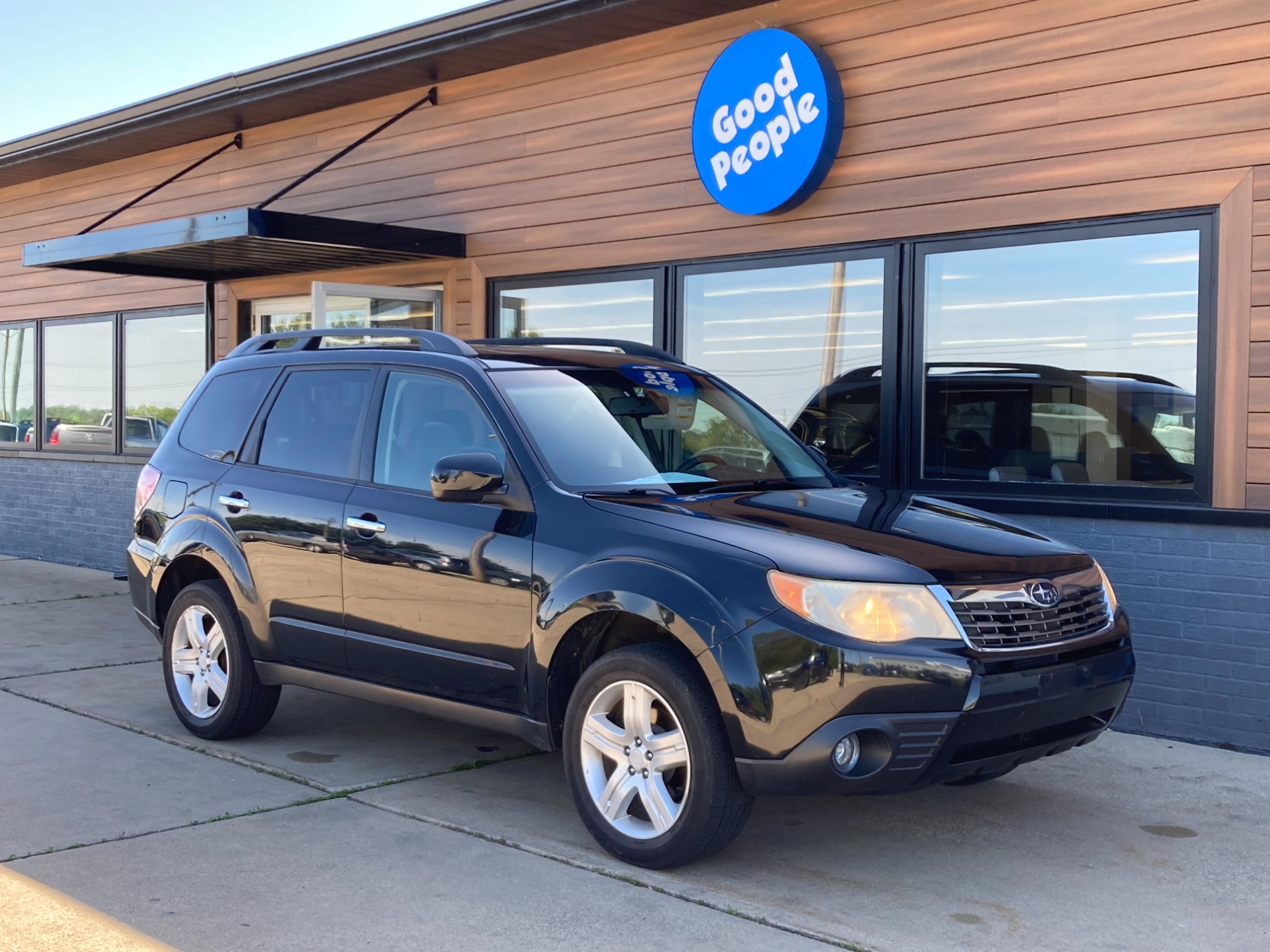 photo of 2010 Subaru Forester SPORT UTILITY 4-DR